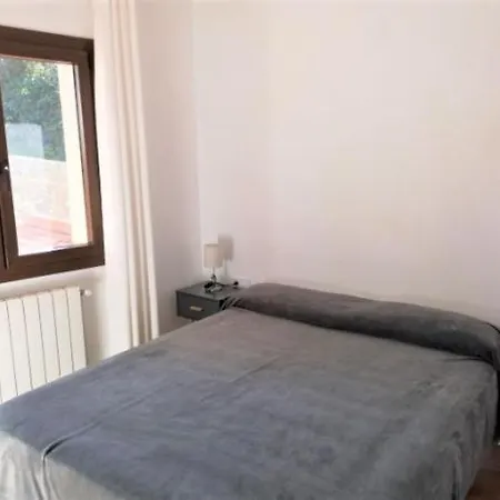 Sleeps 8 With Pool *